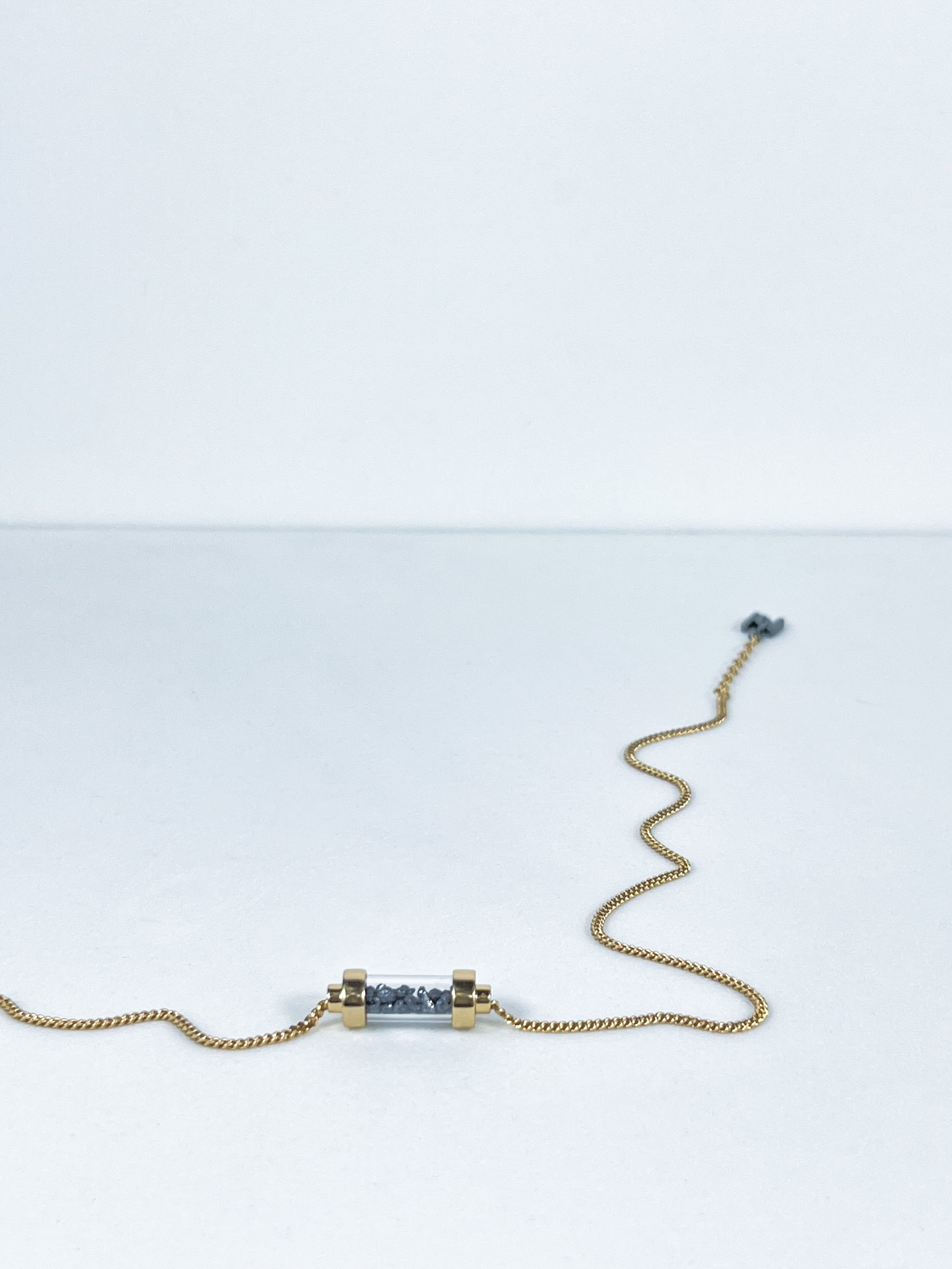 Le Lienn gold necklace |rd|