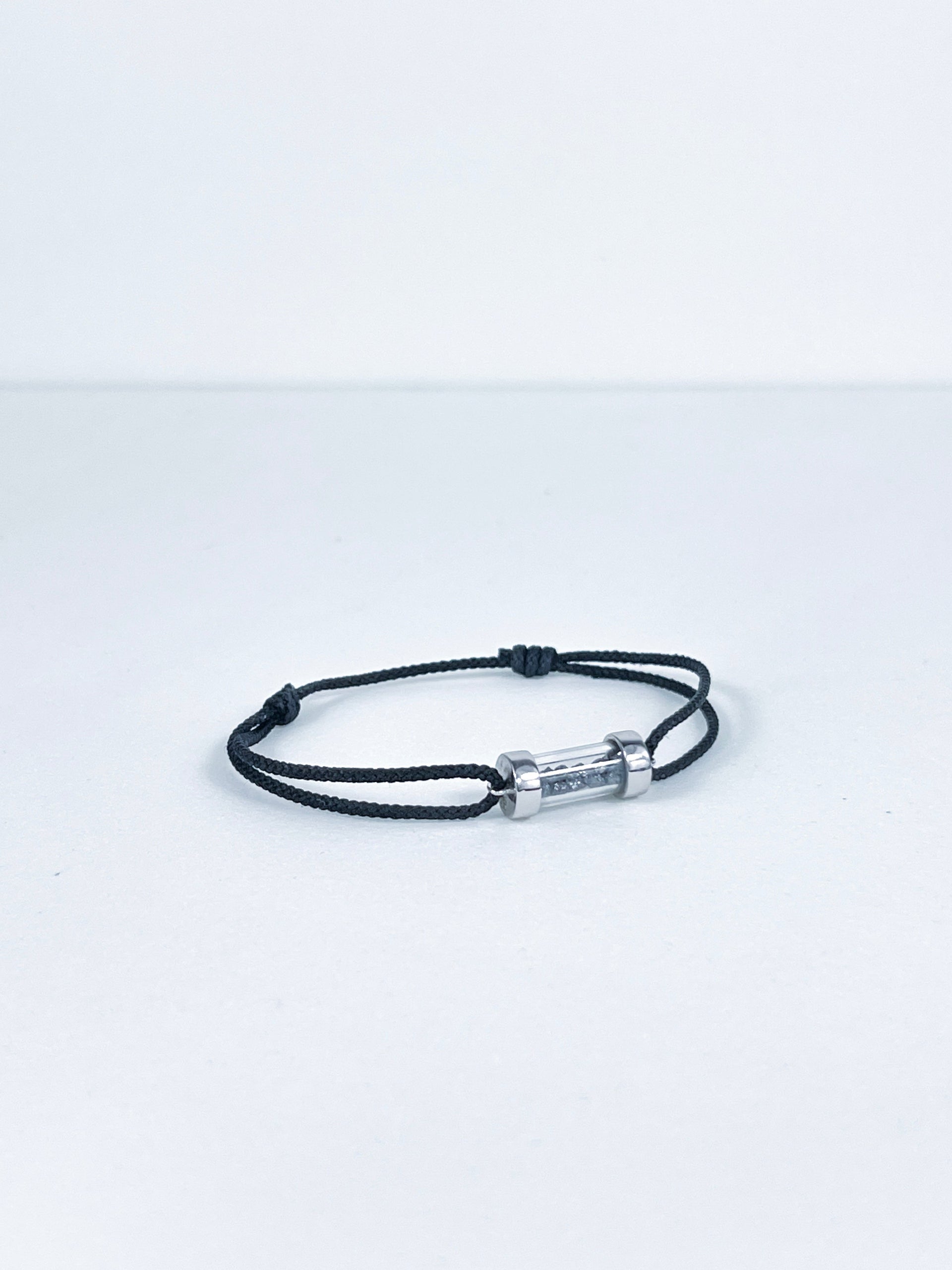 Lien Silk silver bracelet |rd|