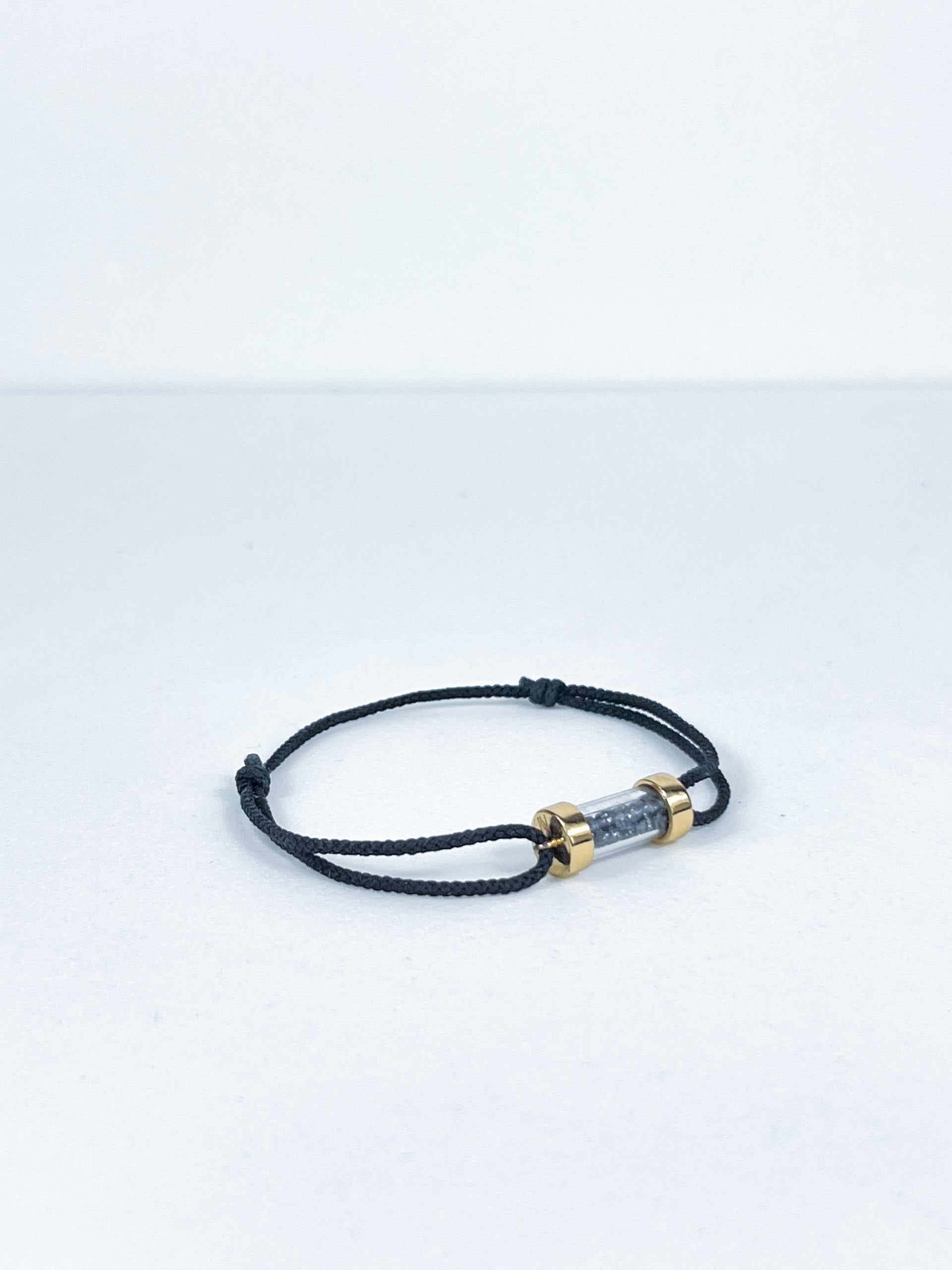 Lien Silk gold bracelet |rd|